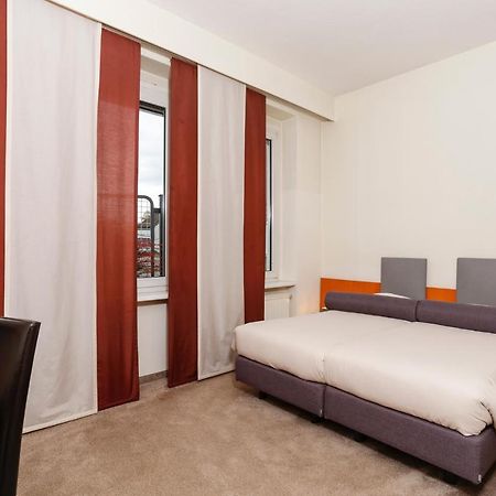 Hotel Am Rhein Wesseling Eksteriør billede