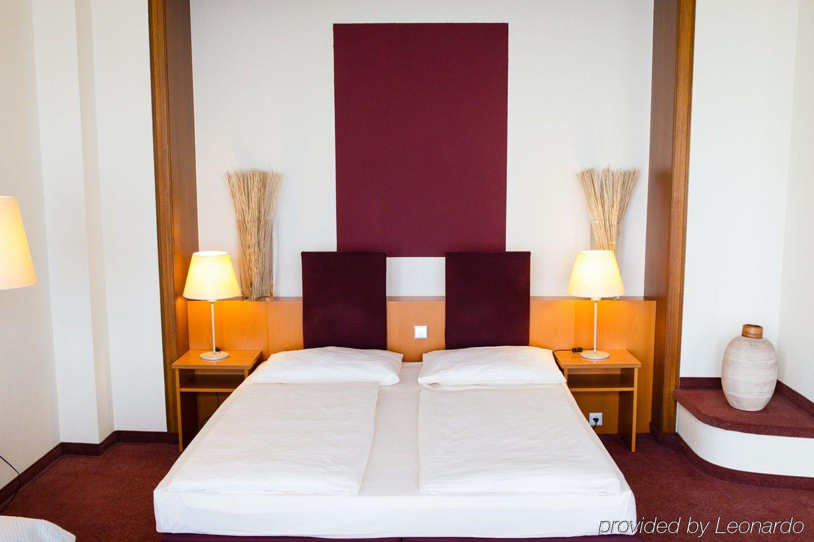 Hotel Am Rhein Wesseling Eksteriør billede