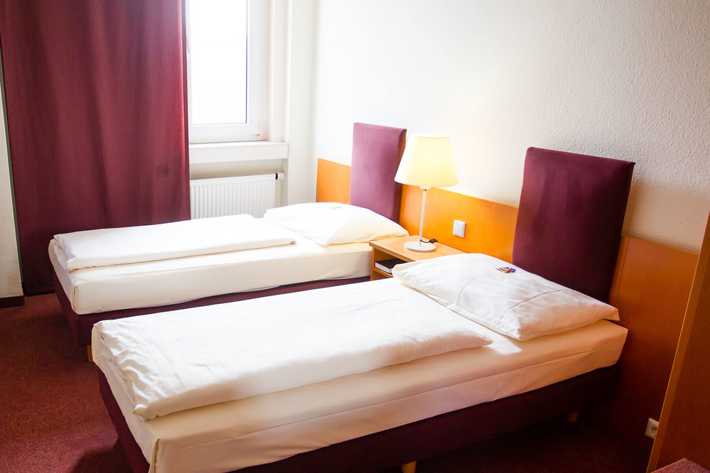 Hotel Am Rhein Wesseling Eksteriør billede