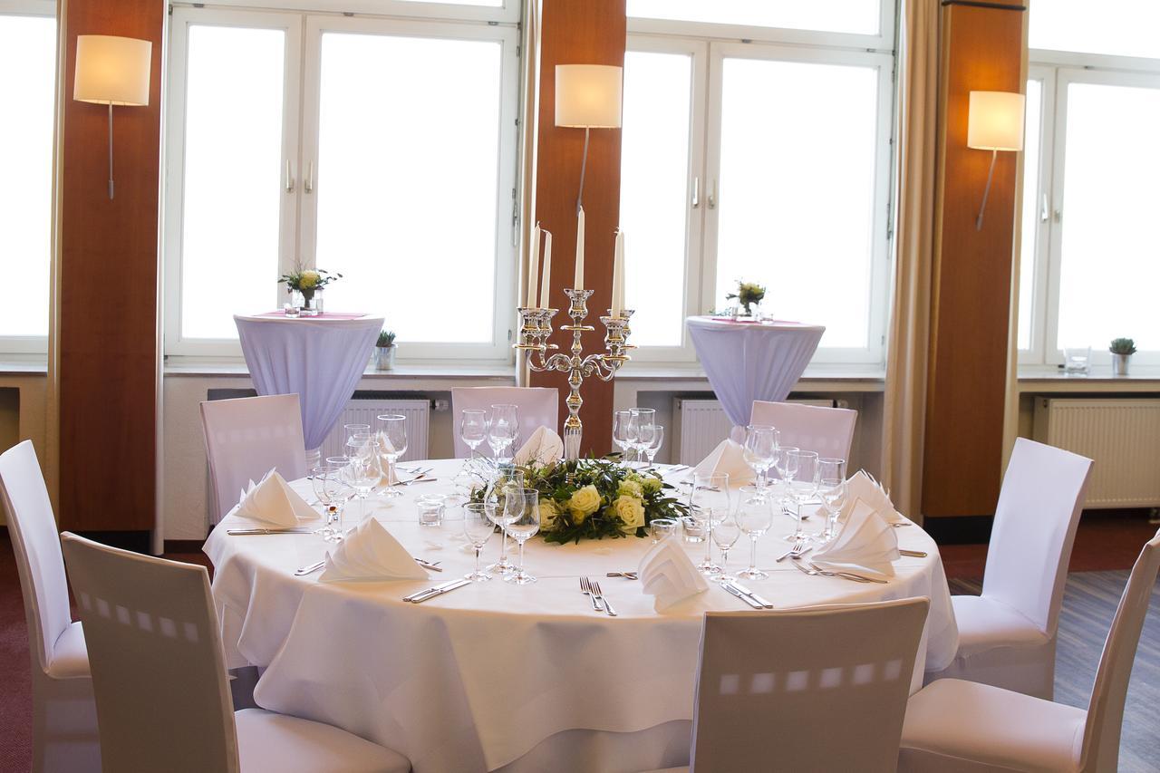Hotel Am Rhein Wesseling Eksteriør billede